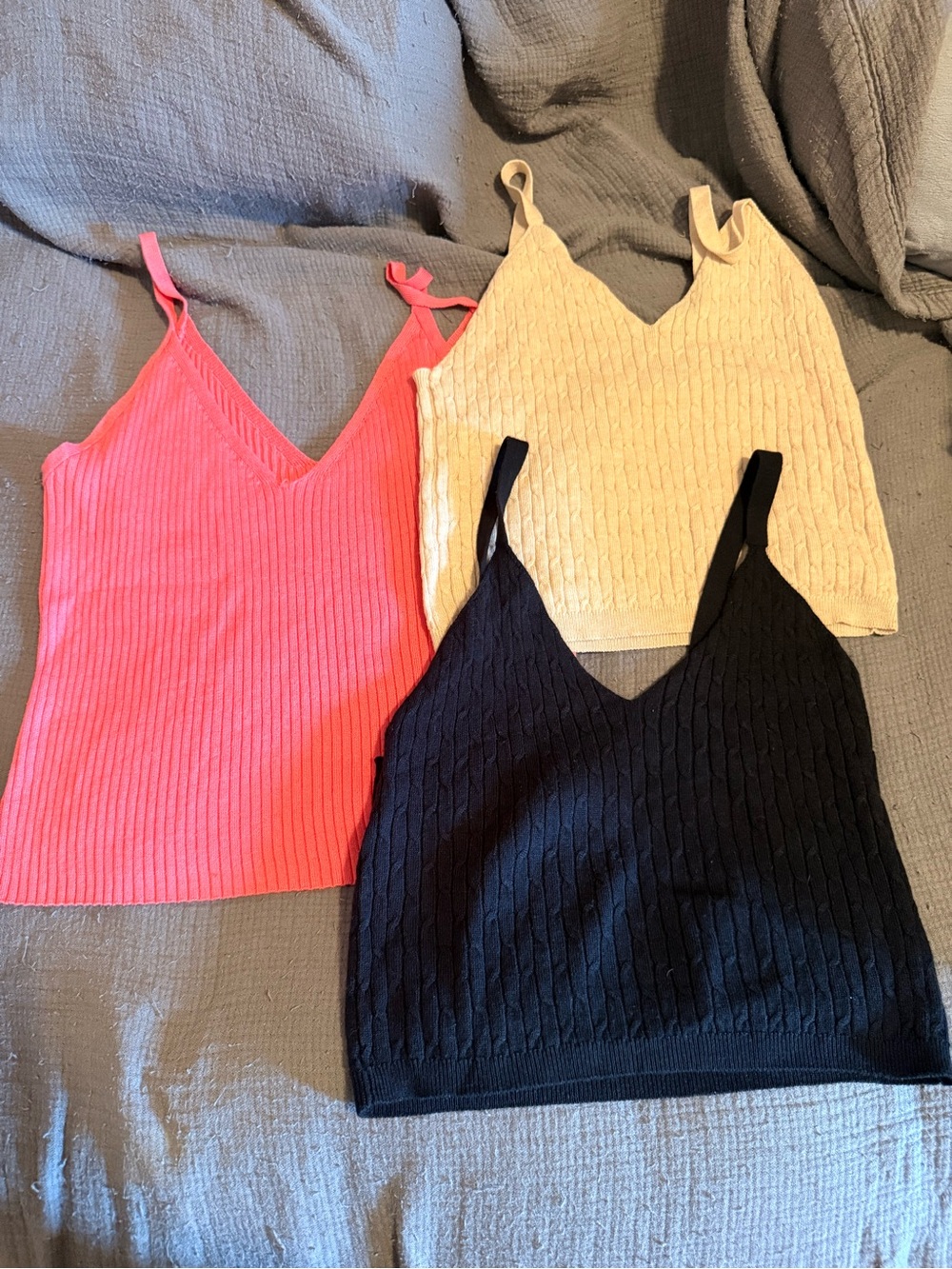 Summer Tops - Picture 2 of 3